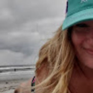 Meet your Posher, Brenna